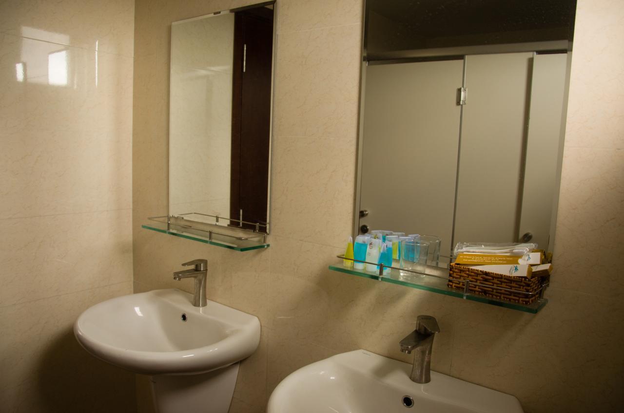 Epin Hotel Дананг Экстерьер фото
